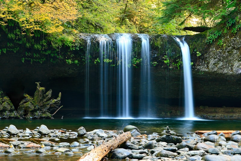 叠瀑
